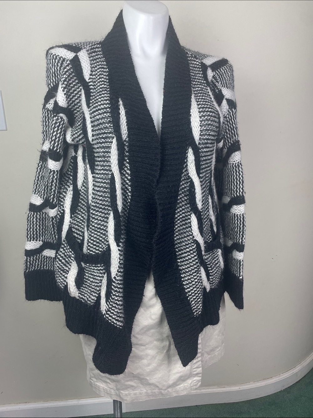 Carol Rose Fuzzy Cardigan Black & White Cable Knit Funky Stripes